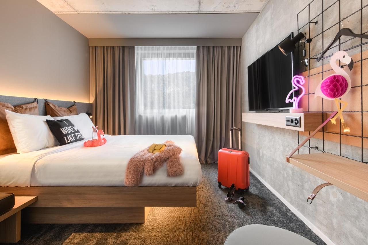 Moxy Sion Hotel Luaran gambar