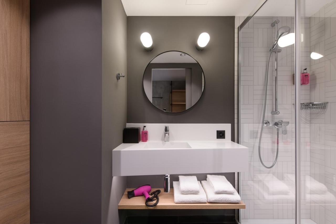 Moxy Sion Hotel Luaran gambar